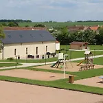 בית הארחה Domaine De *