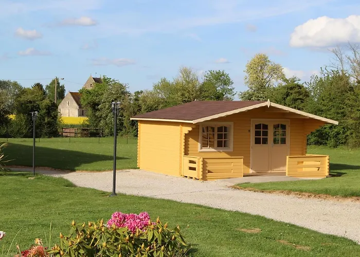 Maison d'hôtes Domaine De *